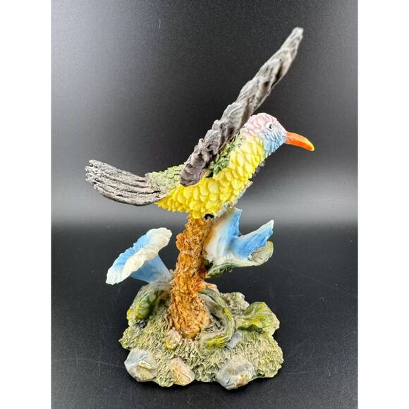 K's Collection Hummingbird Figurine - Picture 6 of 9
